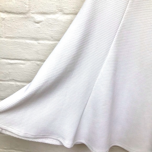 SALE💕 NWOT BLVD white bodycon scuba skater dress S - Picture 5 of 6